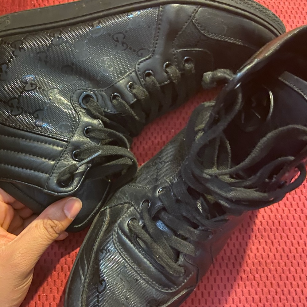 Gucci Sneakers size 8.5